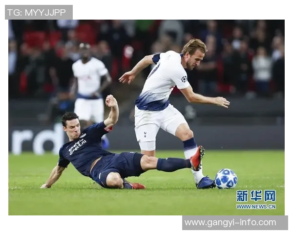 巴萨与热刺激战正酣谁能在欧冠赛场上笑到最后